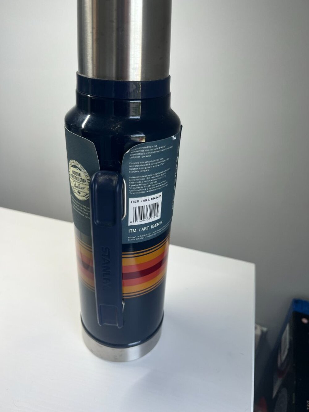 New Stanley Pendleton 1.5 Qt Vacuum Bottle Navy Blue - Picture 4 of 7